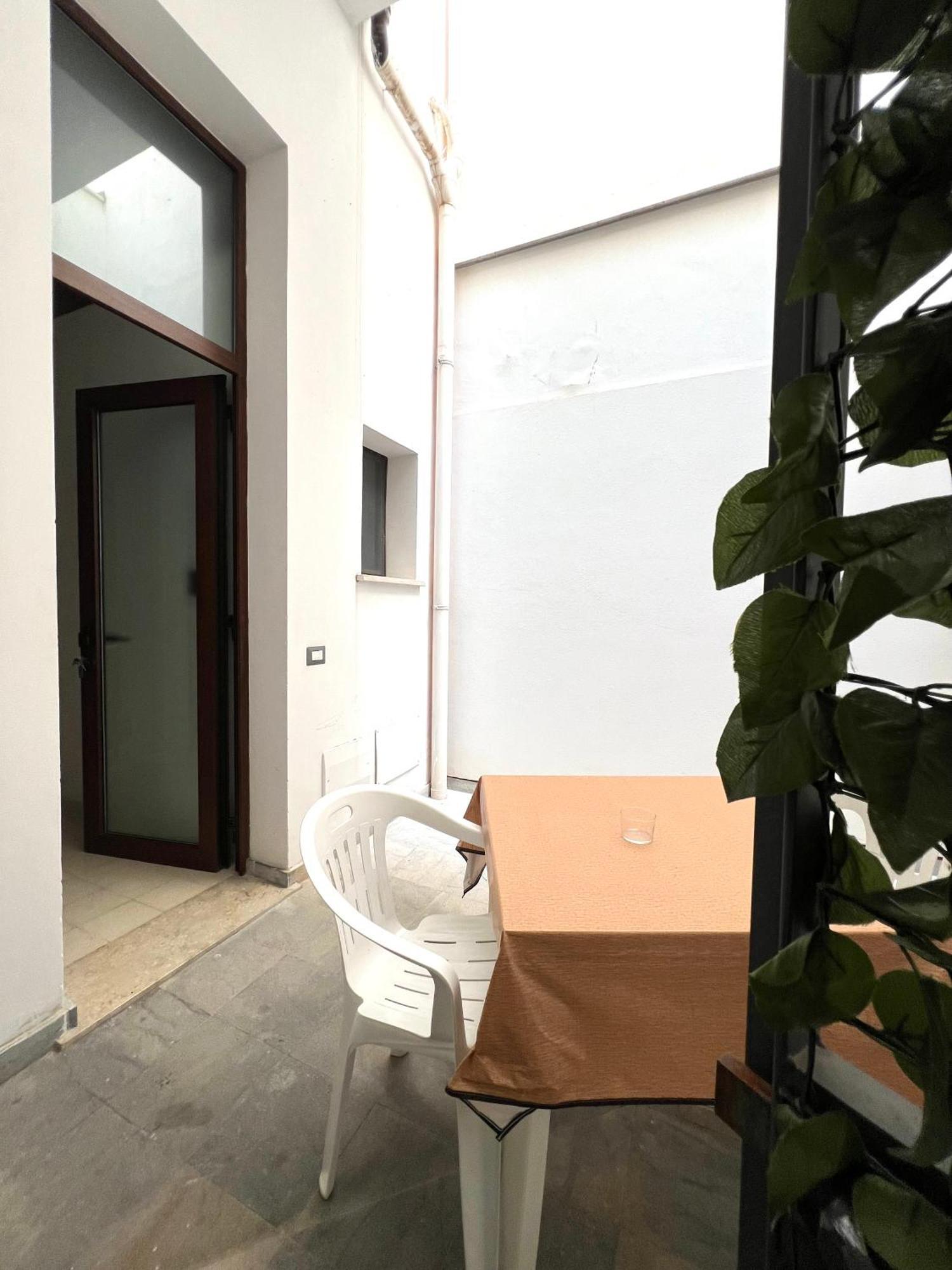 Cortile Bassi 185 Apartment Trapani Exterior photo
